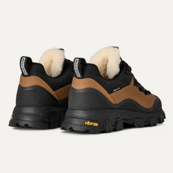 🇨🇦 UGG Women's MetroTrek Hiker - Picture 4 of 6